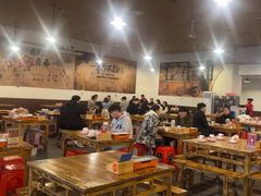 -冶建镜子·老南昌大排档·江西虾王(总店)