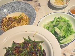-状元人家·公园别墅衡东土菜(溪悦荟店)