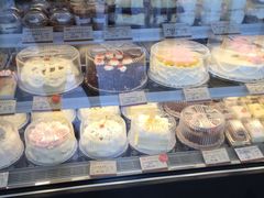 -红宝石·鲜奶小方·海派西点房(浦三店)