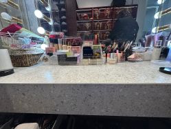 -喜爱高定婚纱摄影
