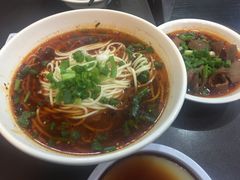-秦云老太婆摊摊面(磁器口店)