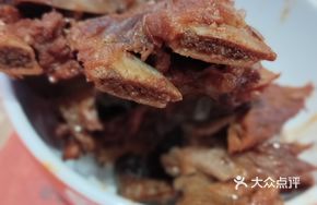 Stewed Pork Ribs with Pickled Cabbage