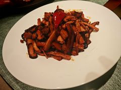 -凤凰园烤鸭店·唐山菜·传承花椒肉(老唐丰路店)
