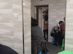 -石灰市毛记烧鸡公(解放碑店)