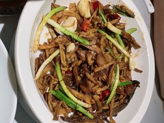 -关东小磨东北菜(漕河泾印象城店)