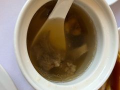 -骏莱海鲜鱼港(五角场店)