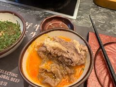-牛YO寿喜烧·铁板烧和牛火锅自助(市府恒隆店)