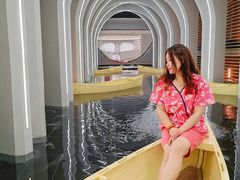 -涨巢·潮玩水疗局