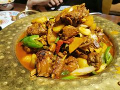 沙湾大盘鸡-天山集市(和家乐广场店)