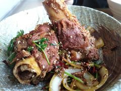 -95号酱骨·一块豆腐(展春园西路店)