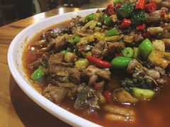 -严记小天府酸菜鱼(西四路店)