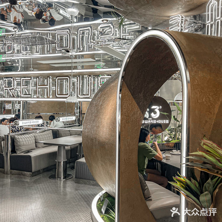 唯一的缺点不在我家楼下!!