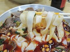 -覃肥叔桂林米粉(粮道街店)