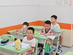 -昂立青少儿成长中心(普陀中潭校区)