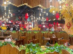 -老滇山寨•云南特色菜•地方菜•民族风情歌舞表演(金碧店)