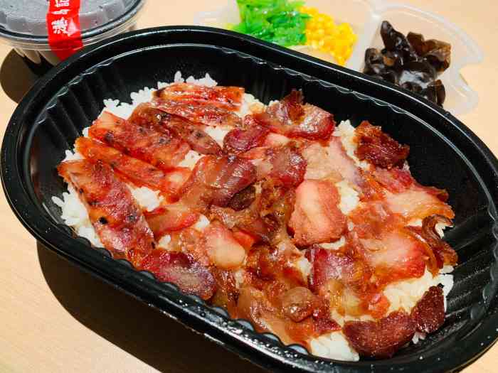 港岛记·香港叉烧饭(长春天富路店)-"叉烧饭好吃 是甜口的 双拼饭里的