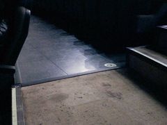 -天幕新彩云国际影城(激光巨幕店)