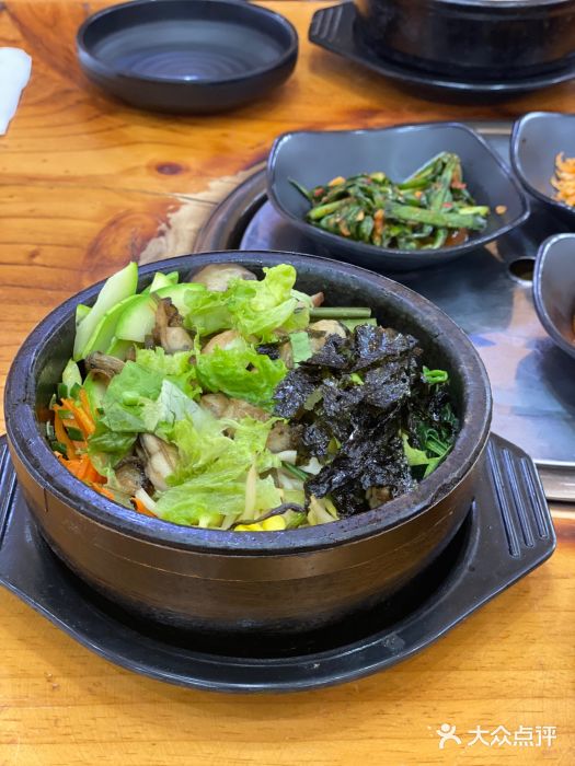 真利味·脊骨火锅·正宗韩国料理(韩乐坊店)图片