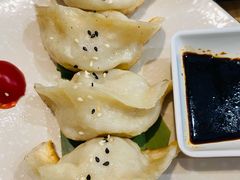 鲜肉锅贴-蒲石小点(愚园路店)
