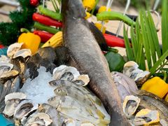 -亚龙湾希尔顿自助餐厅·海鲜·烧烤·沙滩BBQ·现场乐队