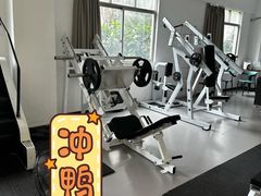 -RM GYM健身私教馆(白云元立方创意园店)