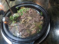 -乐山食古香跷脚牛肉