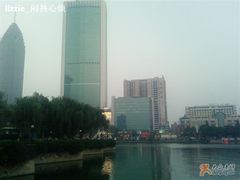 -西北湖绿化广场