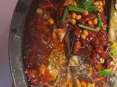 -鸣记脆皮烤鱼·海鲜烤鱼(三八广场店)