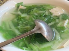 -泸沽肴(泸沽湖大洛水村农村信用社旁店)