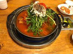 -喇喇排骨火锅·传统韩式脊骨汤(望京西园总店)