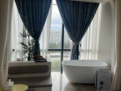 -芮娜皮肤管理·SPA中心