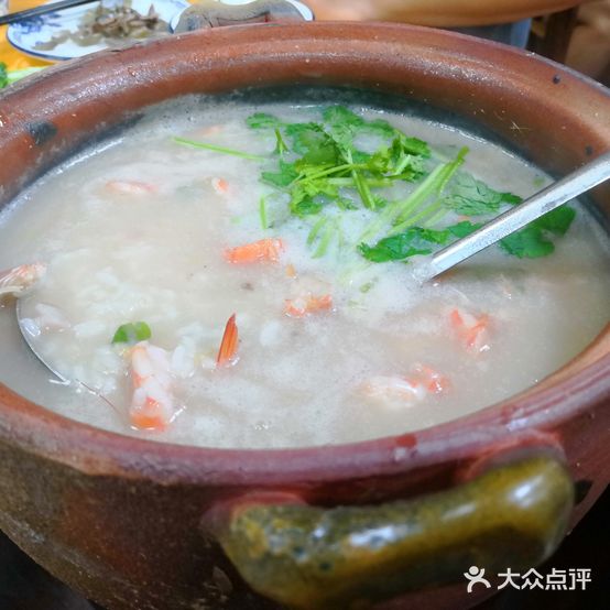 潮盛砂锅粥(新市头路店)