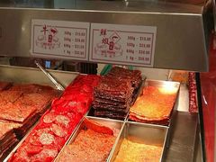 -爱雍·乌节
