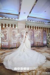 -南京宝娜嫁衣婚纱礼服馆(中央路店)