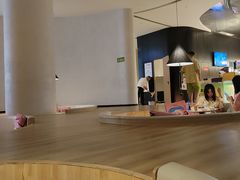 -涨巢·潮玩水疗局