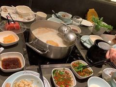 -捞王锅物料理(上海世茂广场店)