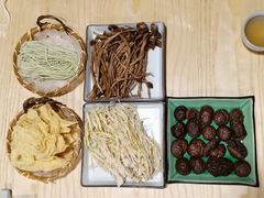 -十二舍·湯物素煮(江泰潤政店)