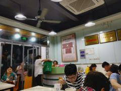 大堂-绿杨馄饨临顿路店