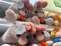 -名创优品(山东青岛华润万象城店)
