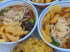 -弘束束柳州深巷螺蛳粉(珠江路店)