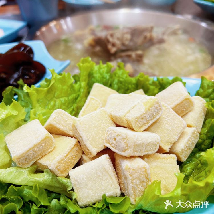 天冷吃点热乎的~羊蝎子锅走起吧！！