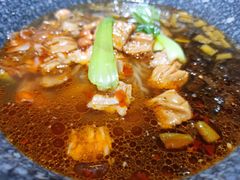 -八月美食小馆(银泰城总店)