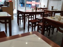 -老西白点心店