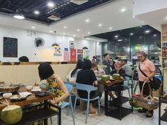 -老何家后安粉·糟粕醋海鲜火锅(三亚湾椰梦长廊店)