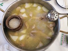 -朴小妹人参鸡汤火锅(长白山万达店)