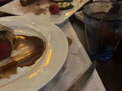 -卡佩罗意大利餐厅及酒吧Al Cappello Trattoria