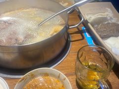 -领鲜潮牛鲜牛羊肉火锅(宏昌店)