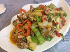 -覃记海鲜美食餐厅