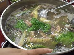 -老石黑山羊毛驴肉火锅(金凯广场店)