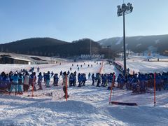 -中旅松花湖滑雪场